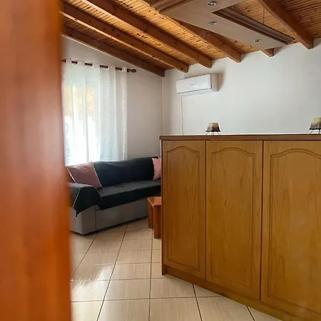Alex Apartmán Sarandë